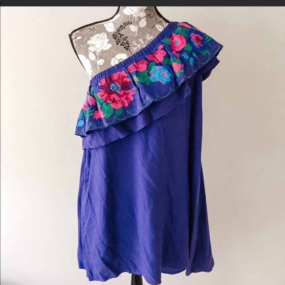 Umgee one shouldered embroidered dress